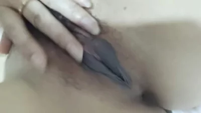 骚逼流水水